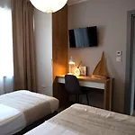 4jeziora - Prywatny Dostep Do Rzeki, Pomost, Ogrodem, Wiata Grillowa, Rowerek Wodny, Kajaki W Cenie, Parking, Psiaki Dozwolone *