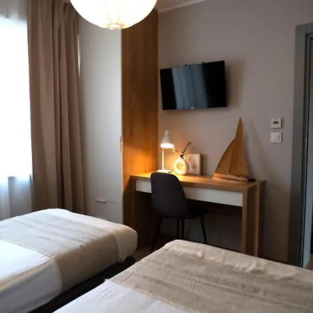 4jeziora - Prywatny Dostep Do Rzeki, Pomost, Ogrodem, Wiata Grillowa, Rowerek Wodny, Kajaki W Cenie, Parking, Psiaki Dozwolone *